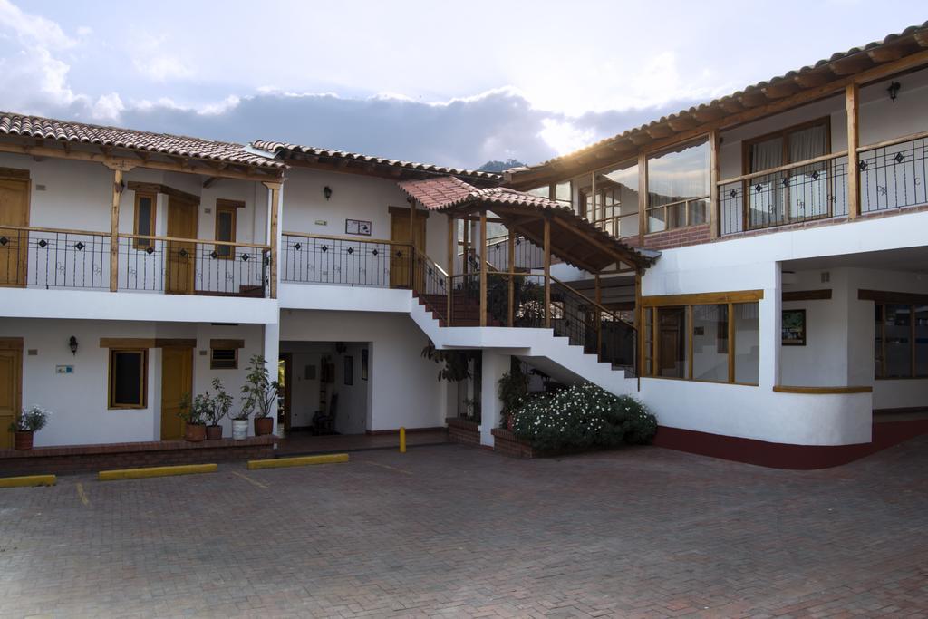 Hotel Cacique Real Zipaquira Exterior photo